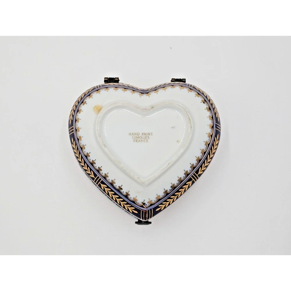 Limoges vtg hand